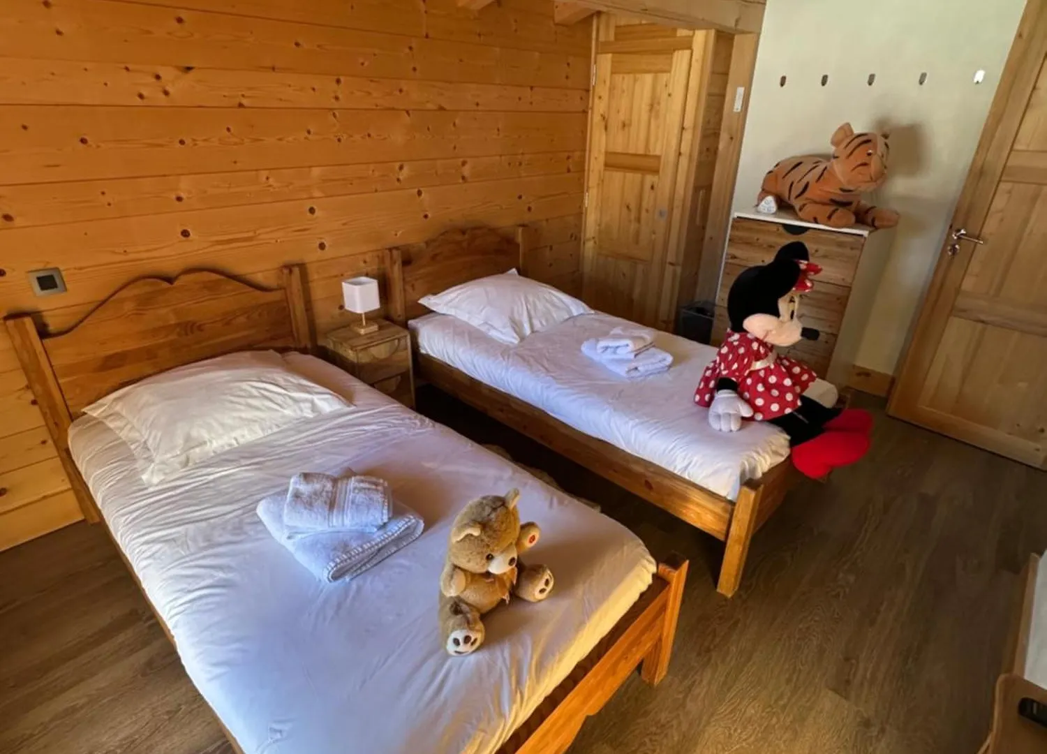 מגב Chalet Au Pied Des Pistes בית נופש