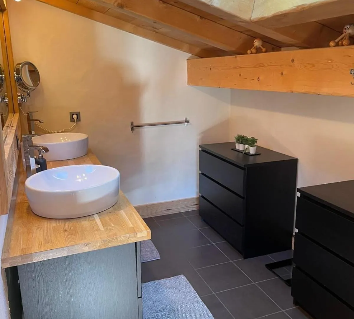 בית נופש מגב Chalet Au Pied Des Pistes